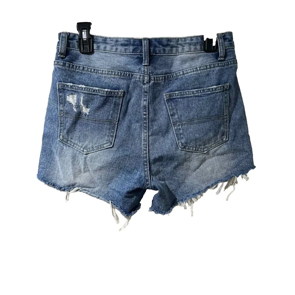 Gracia Women Distressed Denim Shorts Blue Size Large A000497